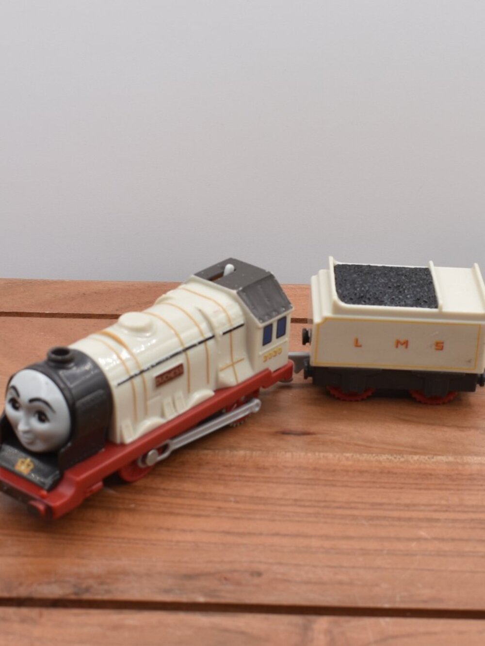 Thomas & Friends Trackmaster Motorized Duchess w/ Tender and Duchess Coach 2013